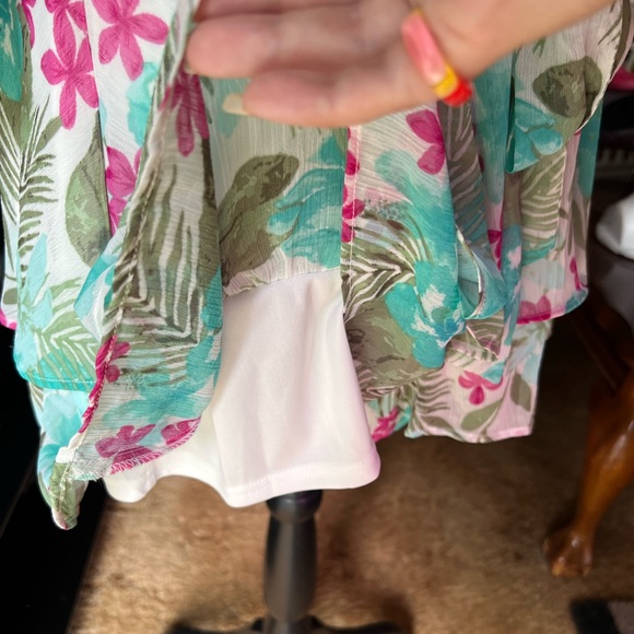 NWT Cato floral romper jumpsuit super cute 🥰 - Picture 10 of 15